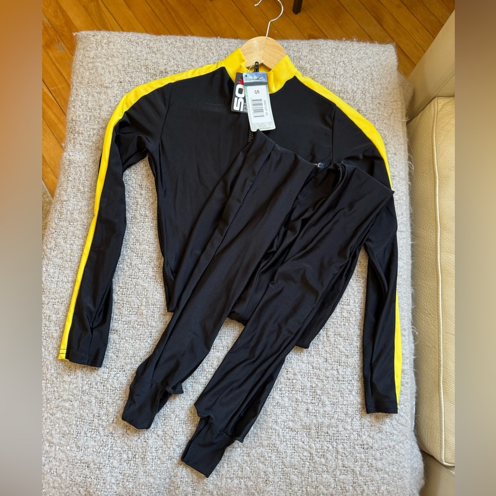 Neosport Unisex Black and Yellow One Piece UV Shield, for diving, scuba, etc.